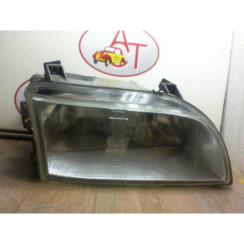 Optique avant principal gauche (feux)(phare) RENAULT  d’occasion