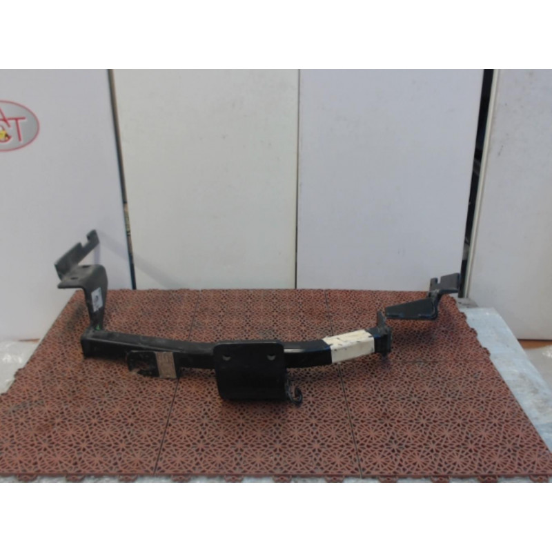 Attelage (boule de remorquage) TOYOTA AVENSIS VERSO PHASE 2 d’occasion