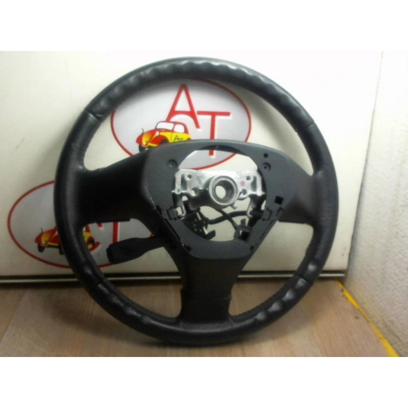 Volant TOYOTA COROLLA VERSO II PHASE 1 d’occasion