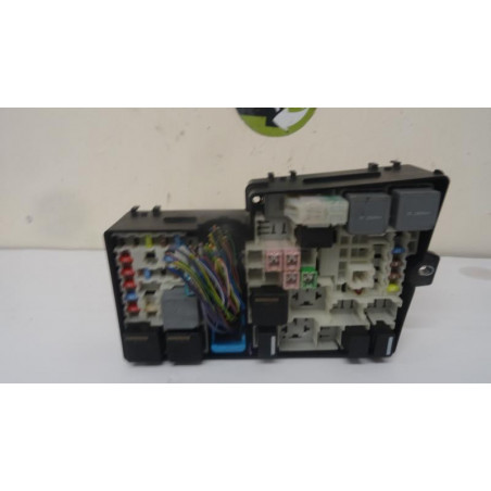 Porte fusible FORD GRAND C-MAX d’occasion