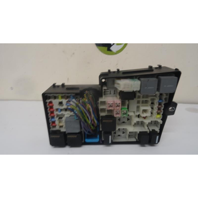 Porte fusible FORD GRAND C-MAX d’occasion