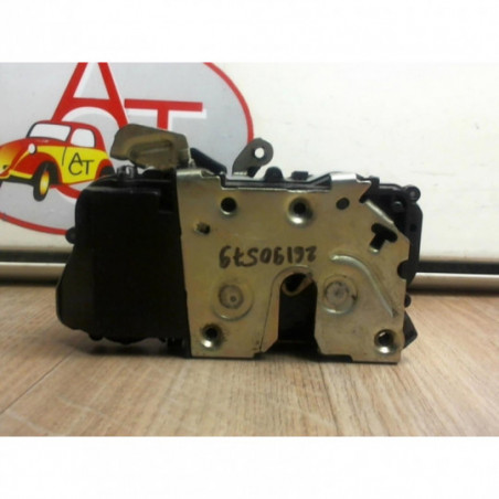 Serrure avant droit CITROEN XSARA d’occasion