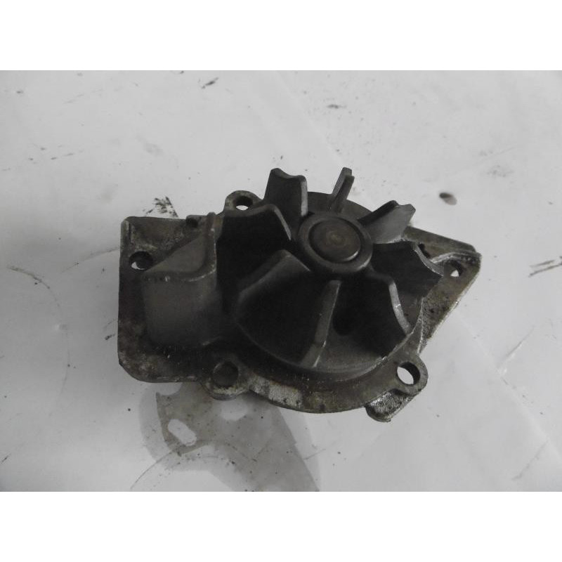 Pompe à eau PEUGEOT 406 PHASE 2 d’occasion