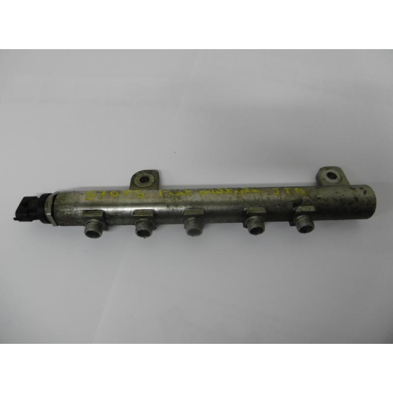 Rampe injection FIAT MULTIPLA PH1 MONOSPACE (186) 1.9 JTD d’occasion