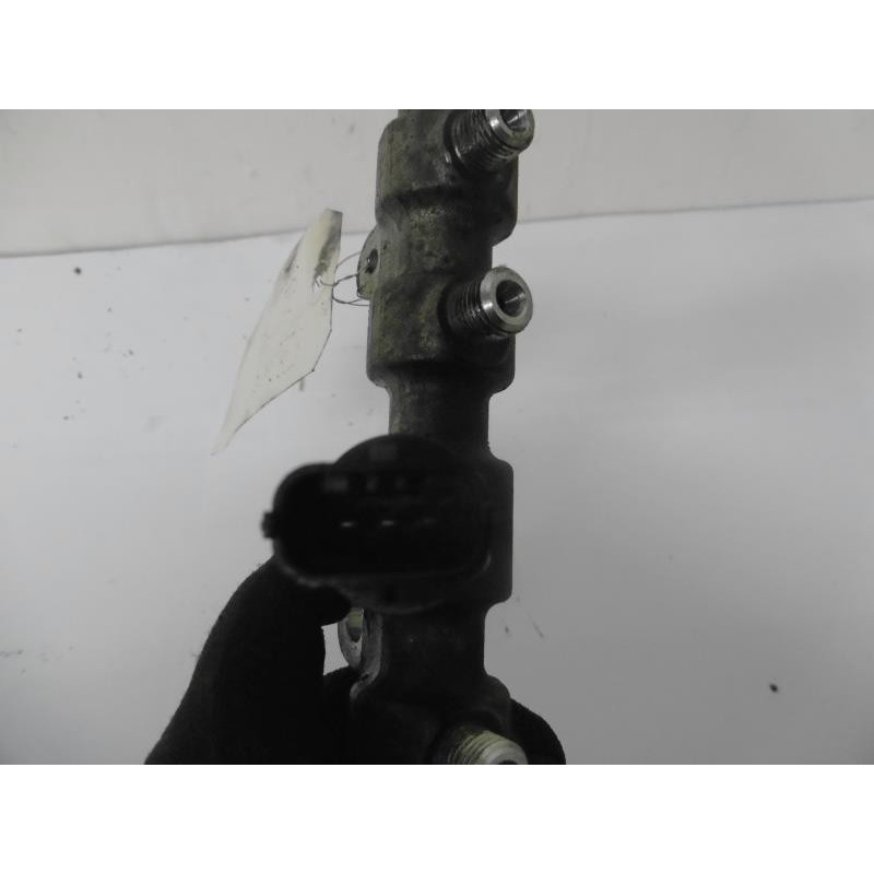 Rampe injection FIAT MULTIPLA PH1 MONOSPACE (186) 1.9 JTD d’occasion