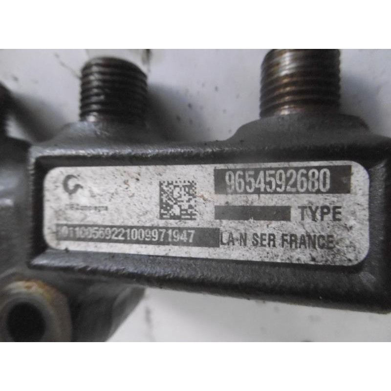 Rampe injection PEUGEOT 207 PHASE 1 d’occasion