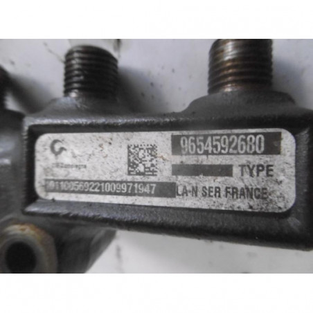 Rampe injection PEUGEOT 207 PHASE 1 d’occasion