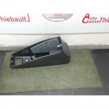 Console central (interieur plastique) TOYOTA COROLLA VERSO II PHASE 1 d’occasion