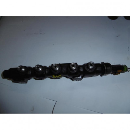 Rampe injection PEUGEOT 1007 d’occasion
