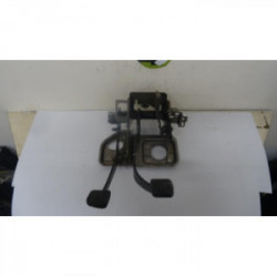 Pedalier OPEL AGILA II d’occasion