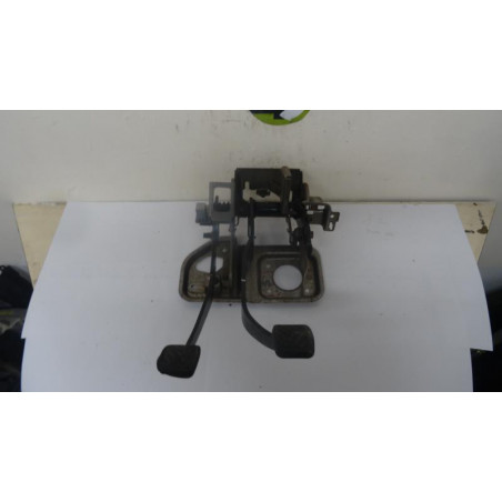 Pedalier OPEL AGILA II d’occasion