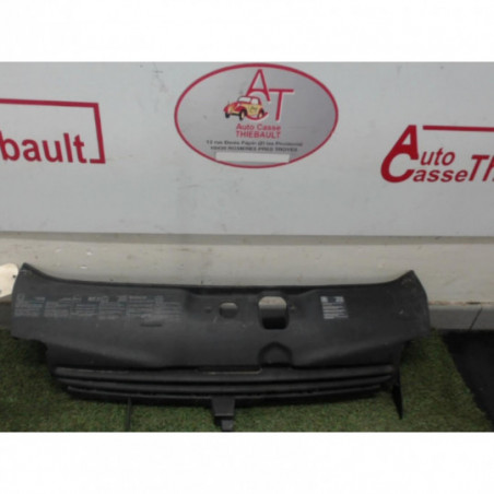 Support de calandre RENAULT CLIO II PHASE 2 d’occasion