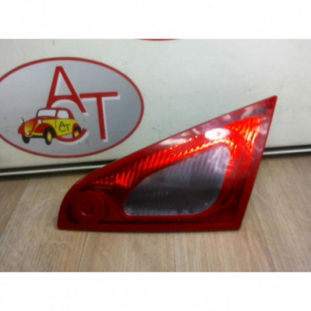Feu arriere secondaire droit (feux) MITSUBISHI COLT VI PHASE 1 d’occasion