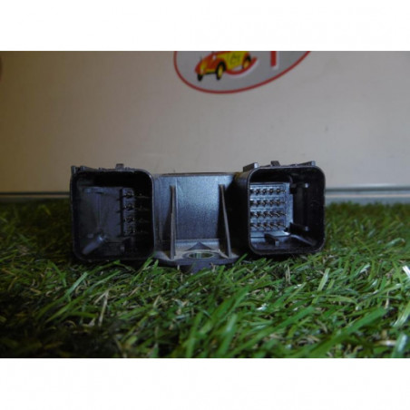 Boitier air bag FORD FIESTA V d’occasion