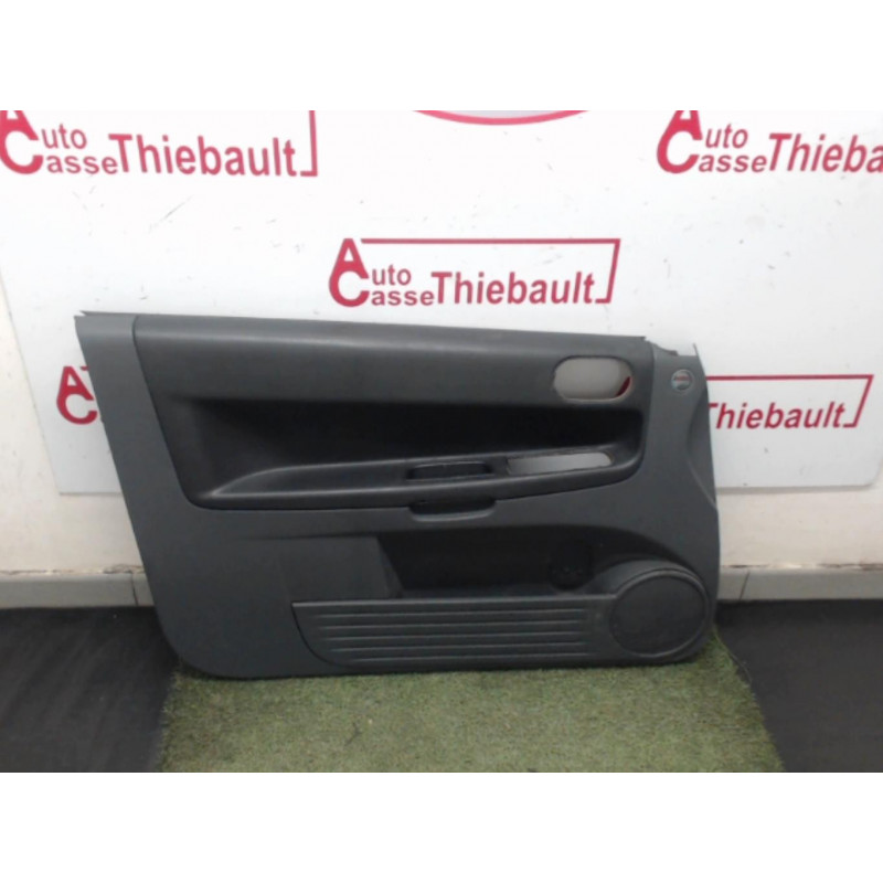 Panneau de porte avant gauche MITSUBISHI COLT VI PHASE 1 d’occasion
