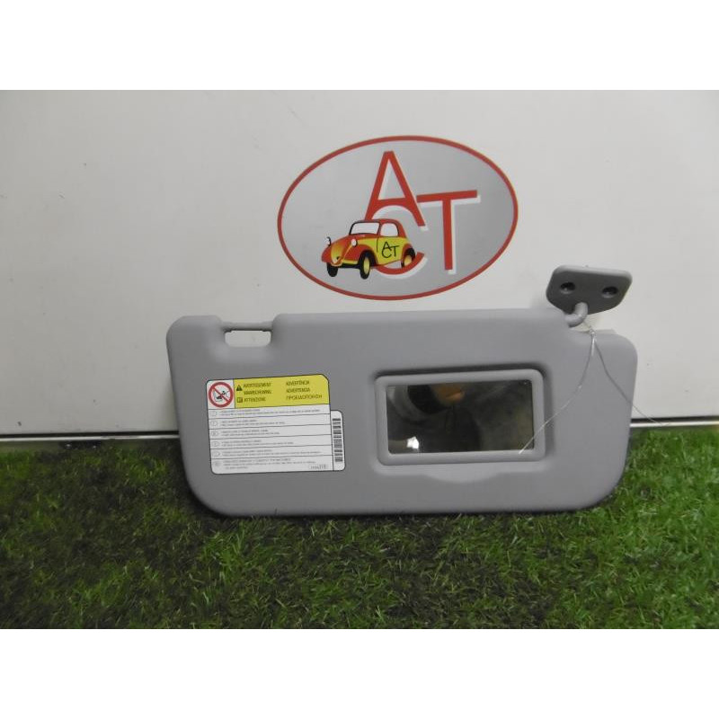 Pare soleil droit MITSUBISHI COLT VI PHASE 1 d’occasion