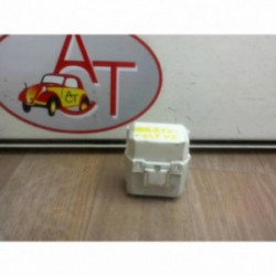 Relais electrique MITSUBISHI COLT VI PHASE 1 d’occasion