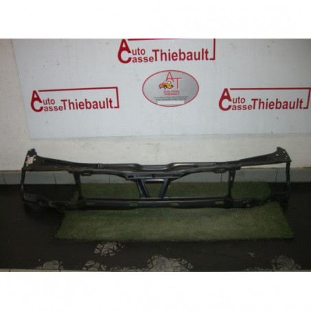 Armature avant, Masque avant VOLKSWAGEN PASSAT IV (3A2) d’occasion