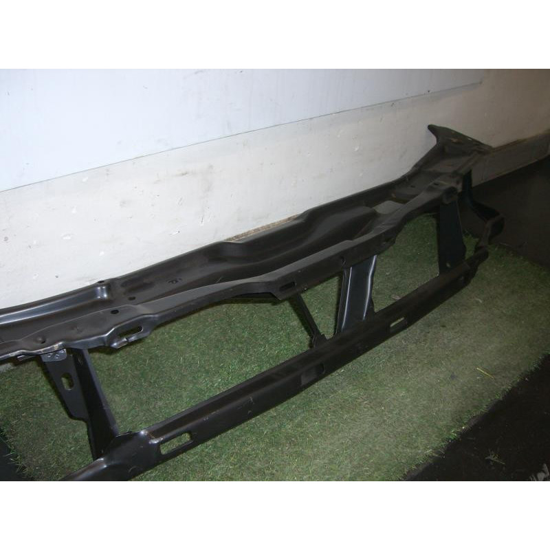 Armature avant, Masque avant VOLKSWAGEN PASSAT IV (3A2) d’occasion