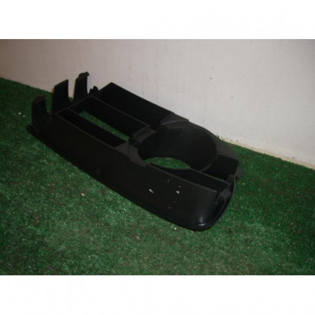 Enjoliveur anti brouillard VOLKSWAGEN POLO IV (9N1) PHASE 1 d’occasion