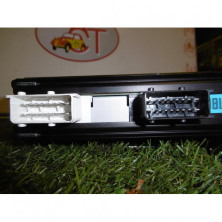 Amplificateur audio PEUGEOT 407 PHASE 1 d’occasion