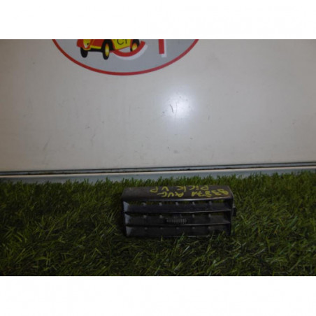 Aerateur tableau de bord NISSAN PICK UP D21 KING CAB d’occasion
