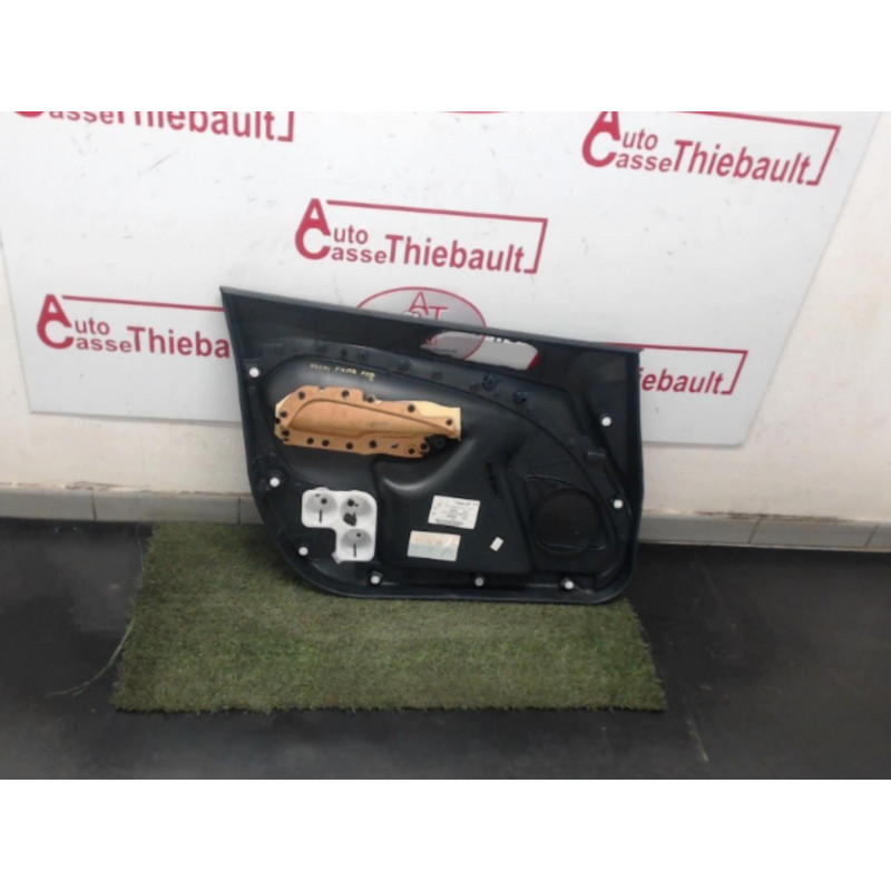 Panneau de porte avant droit FORD FIESTA VI d’occasion