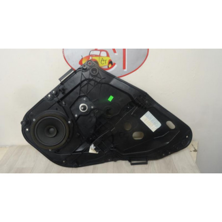 Leve vitre mecanique arriere droit FORD FIESTA VI d’occasion