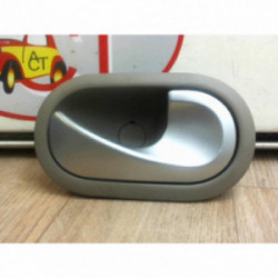 Poignee interieur arriere droit RENAULT CLIO III 1.5 DCI d’occasion