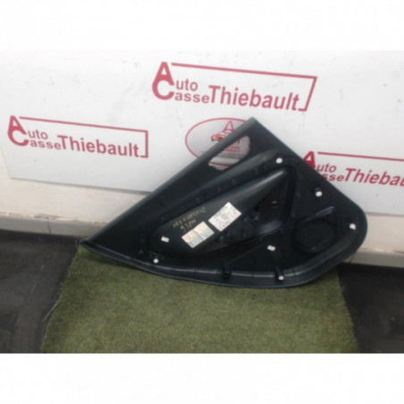 Panneau de porte arriere droit FORD FIESTA VI d’occasion