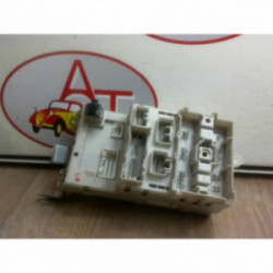 Porte fusible TOYOTA RAV 4 II PHASE 1 d’occasion
