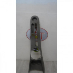 Console central (interieur plastique) RENAULT CLIO III 1.5 DCI d’occasion
