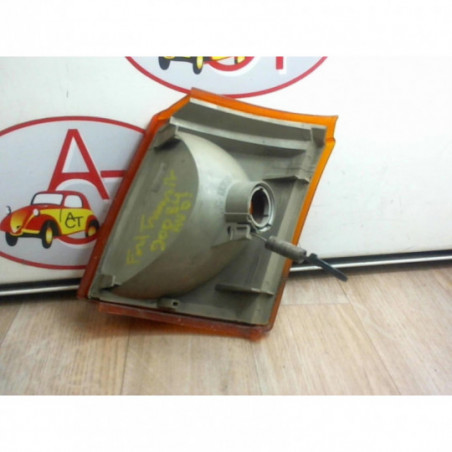 Optique avant secondaire droit (feux)(clignotant) FORD TRANSIT CHASSIS CABINE 1994 d’occasion