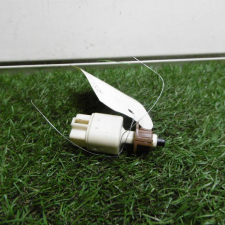 Contacteur feu stop PEUGEOT 107 PHASE 1 d’occasion