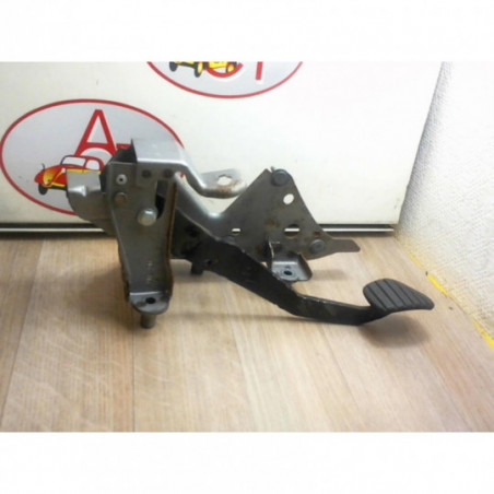 Pedalier de frein RENAULT CLIO III 1.5 DCI d’occasion