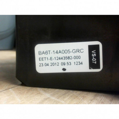 Porte fusible FORD FIESTA VI d’occasion