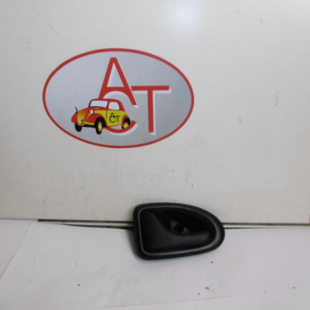 Poignee interieur avant gauche DACIA LOGAN d’occasion