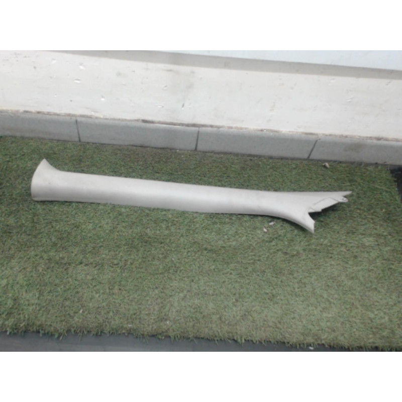 Garniture avant gauche RENAULT CLIO III 1.5 DCI d’occasion