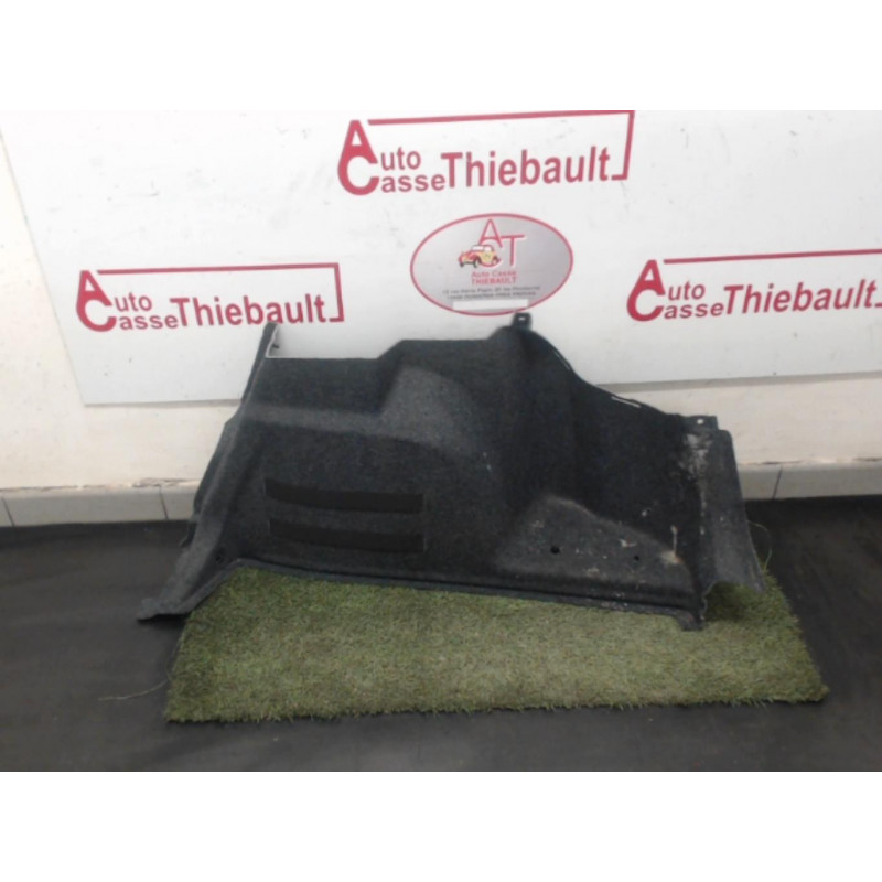 Garniture laterale arriere droite SEAT IBIZA IV SC BREAK d’occasion