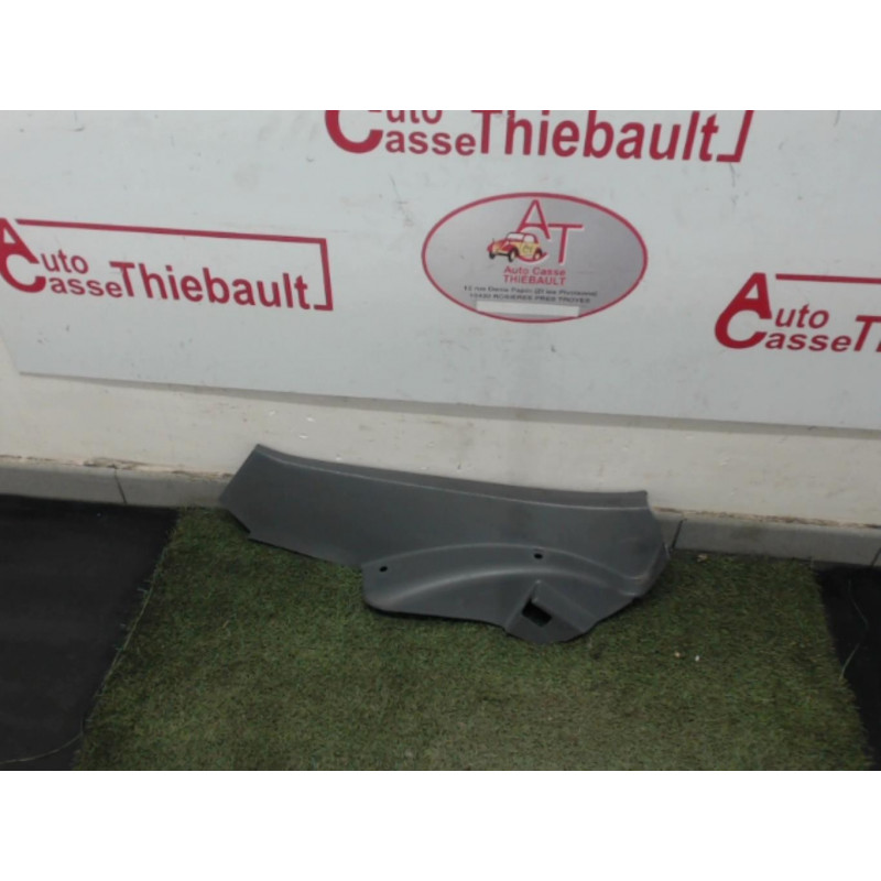 Garniture laterale arriere gauche SEAT IBIZA IV d’occasion