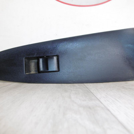 Interrupteur de leve vitre arriere droit TOYOTA RAV4 d’occasion