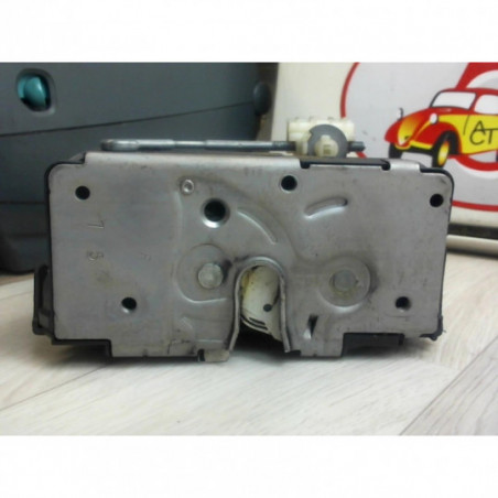 Serrure arriere droit OPEL CORSA E d’occasion