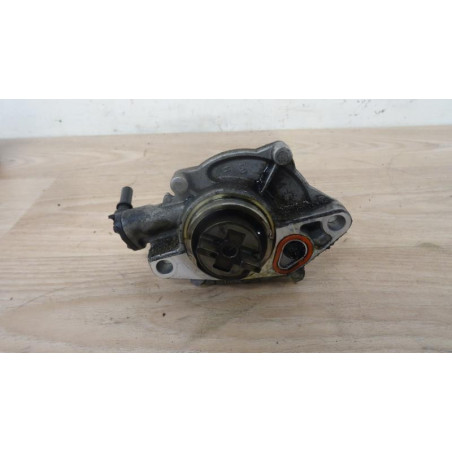 Pompe à vide PEUGEOT 107 PHASE 1 d’occasion