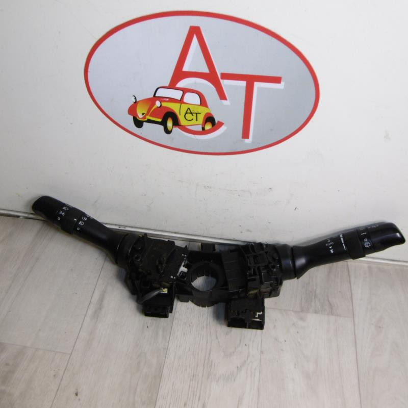 Commodo TOYOTA RAV4 d’occasion