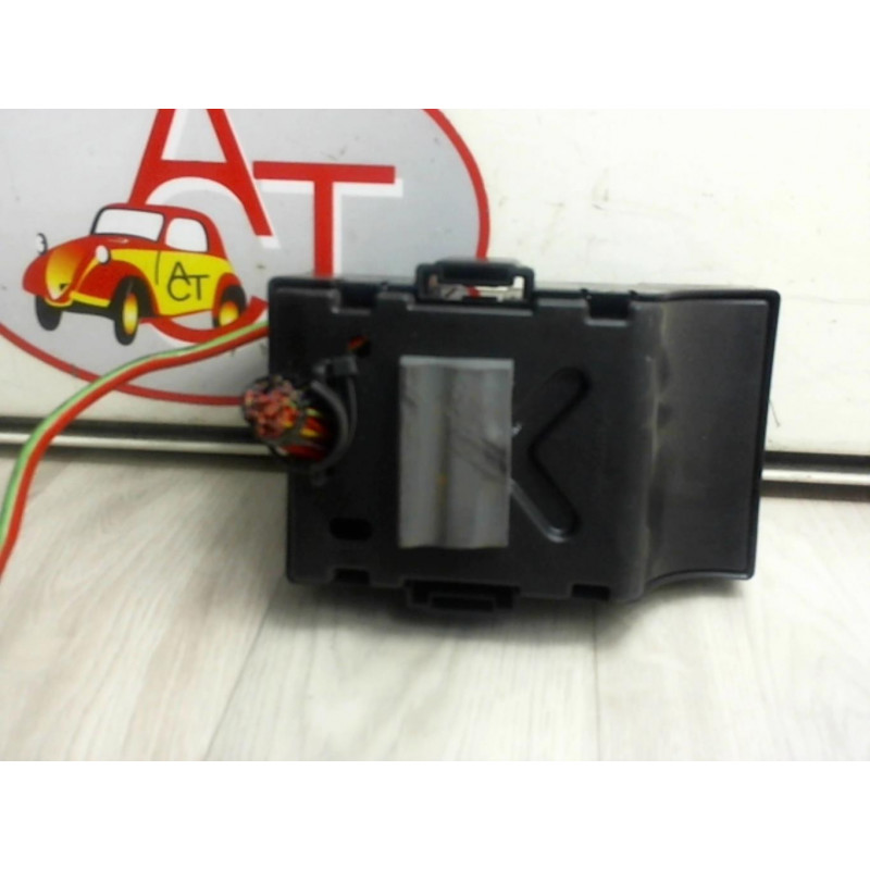 Porte fusible OPEL CORSA E d’occasion