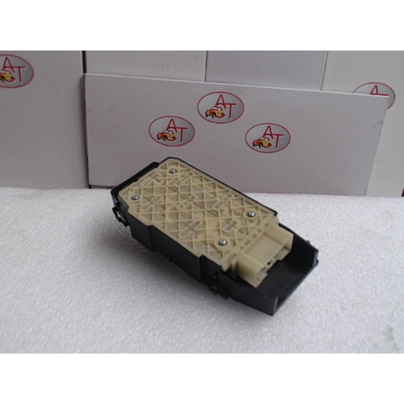 Commande de reglage de siege BMW SERIE 1 (E81) d’occasion