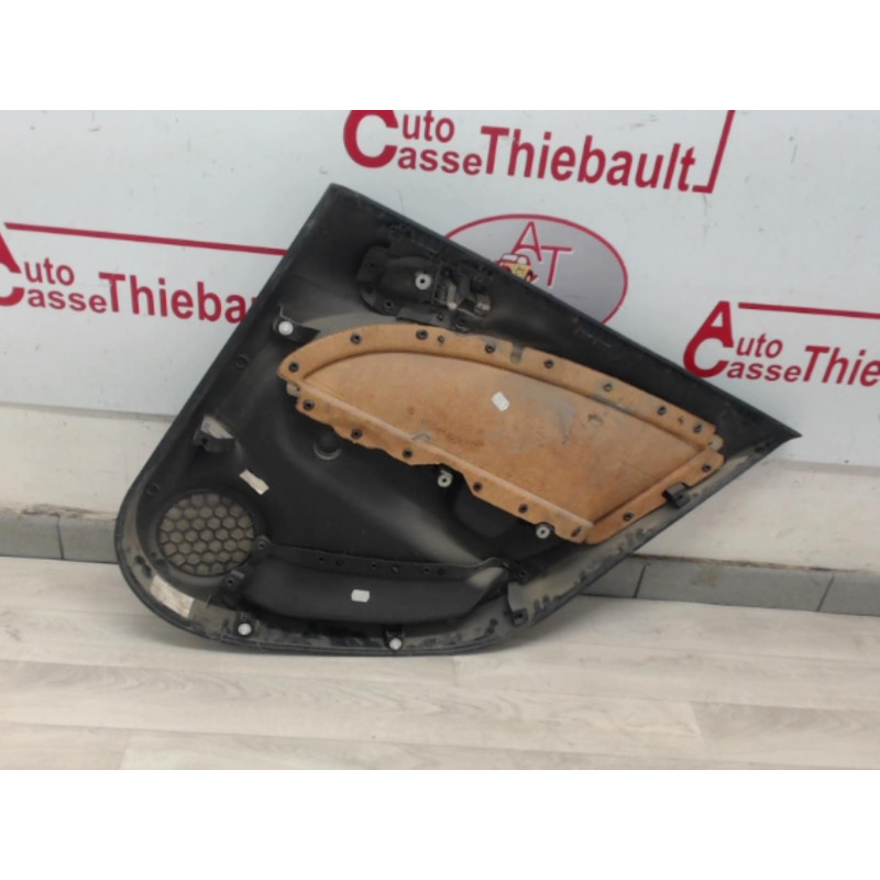 Panneau de porte arriere gauche OPEL CORSA E d’occasion
