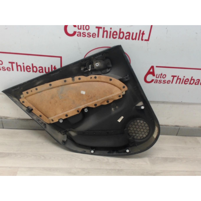 Panneau de porte arriere droit OPEL CORSA E d’occasion