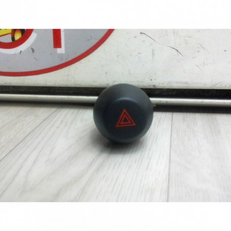 Bouton de warning TOYOTA RAV4 d’occasion