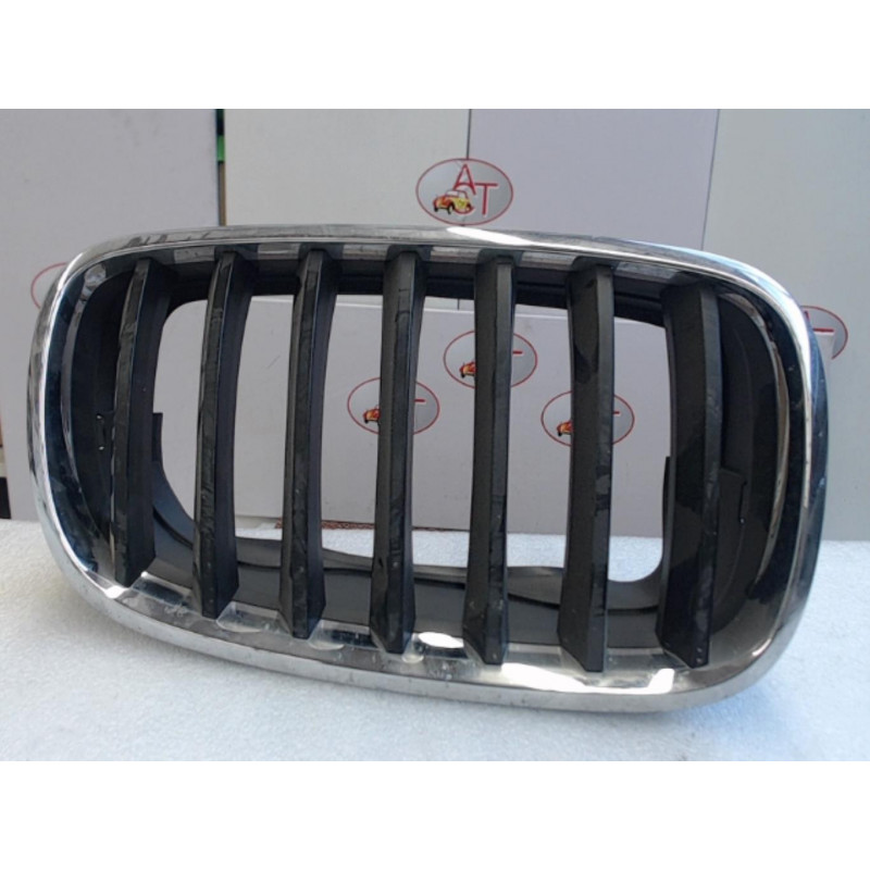 Grille de calandre droite BMW  d’occasion
